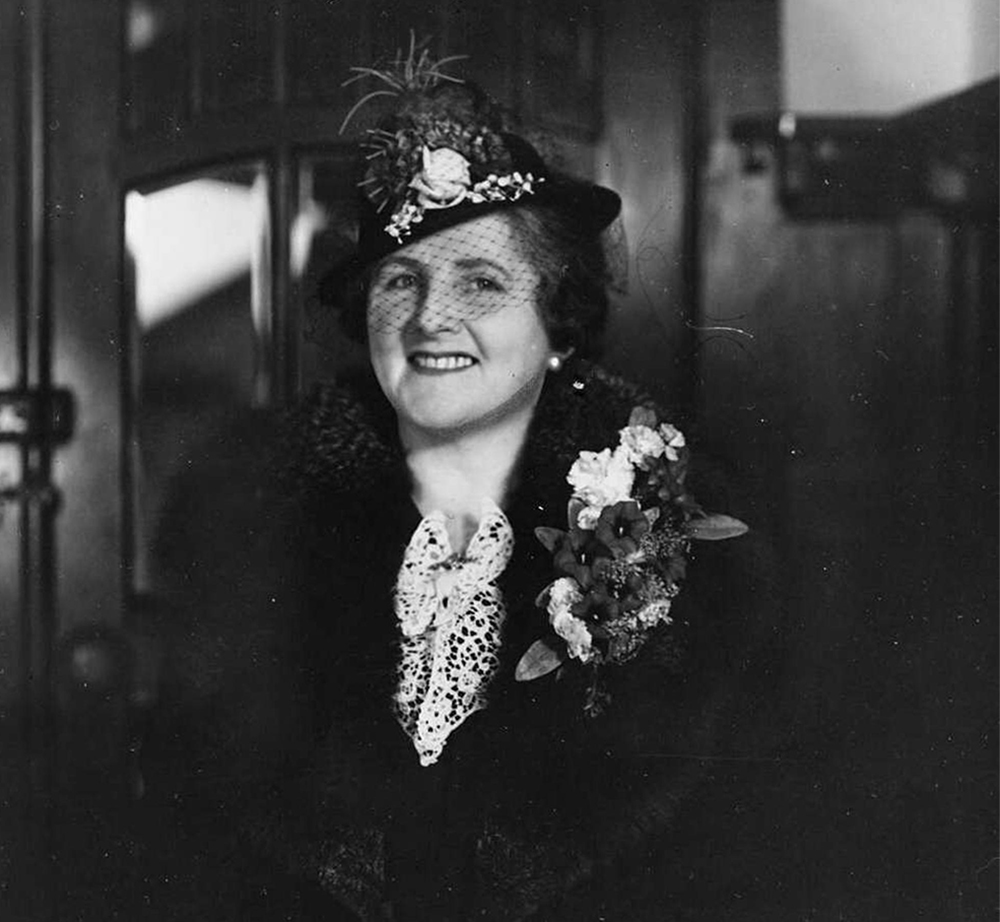 A portrait photograph of Enid Lyons, a politician and broadcaster, taken in the 1940s (History and Art Collection/Alamy)